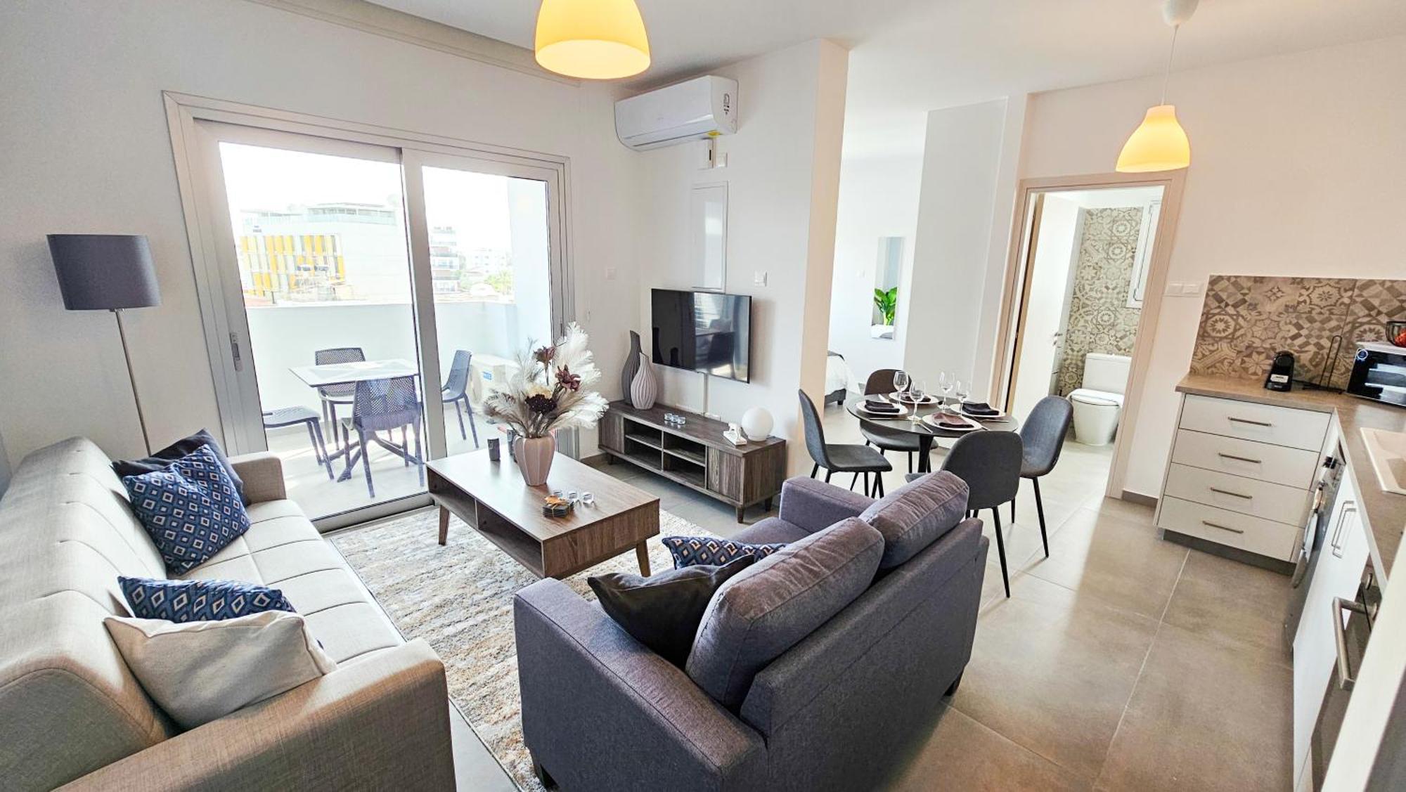 Sealife Citycenter Residences Larnaka Exterior foto